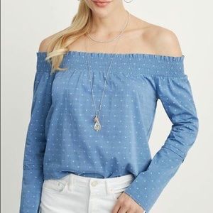 Gemma off the shoulder top